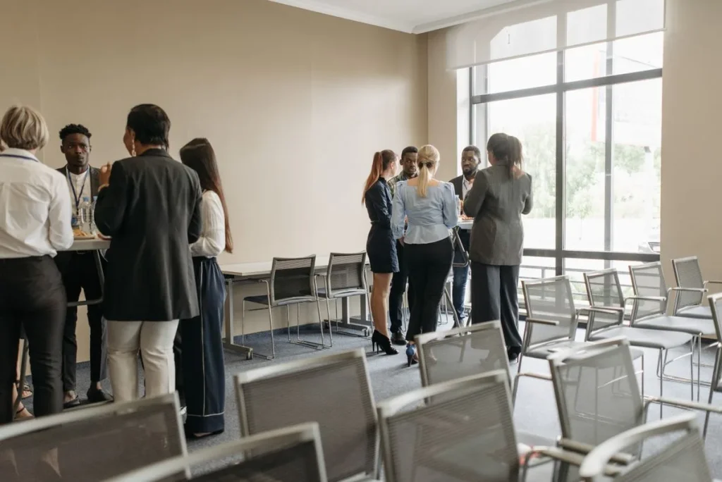 LinkedIn Ads en Iquique: llegar a tomadores de decisión